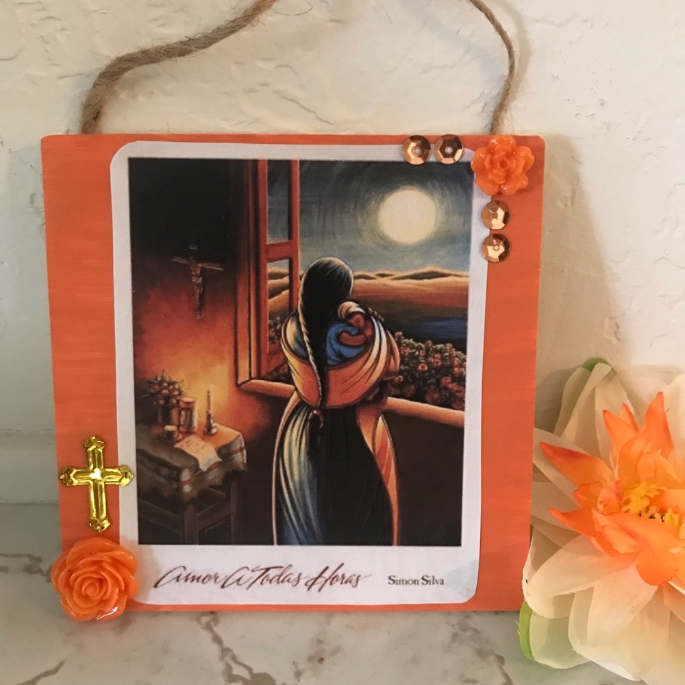 Amor wall hanger